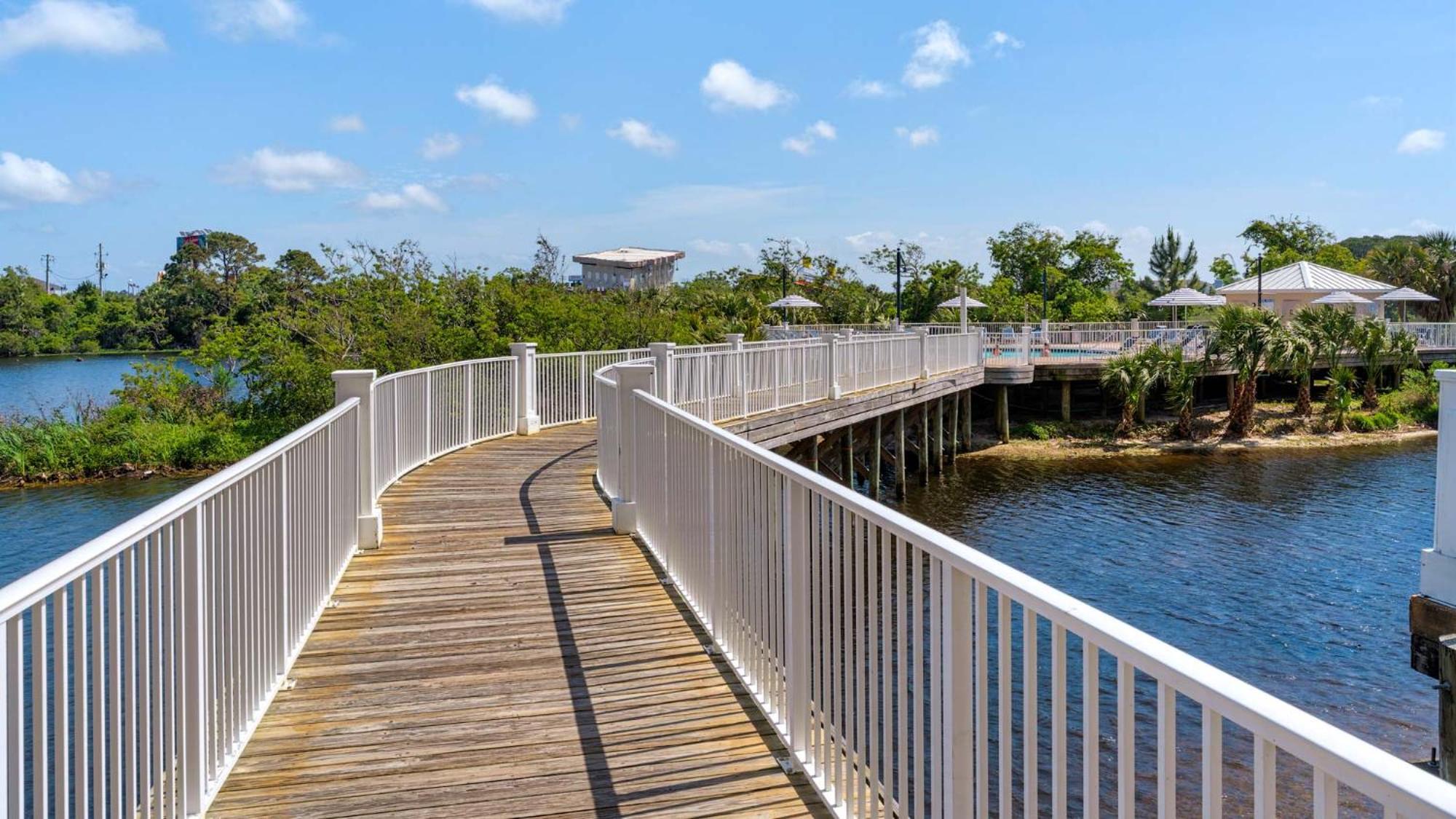 Laketown Wharf 335! 1 Bd, 2 Bathroom With Amazing Amenities Panama City Beach