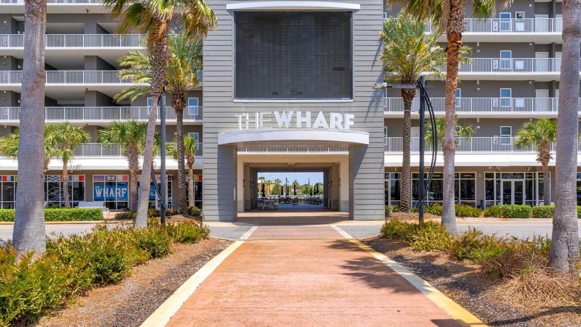 Laketown Wharf 335! 1 Bd, 2 Bathroom With Amazing Amenities Panama City Beach